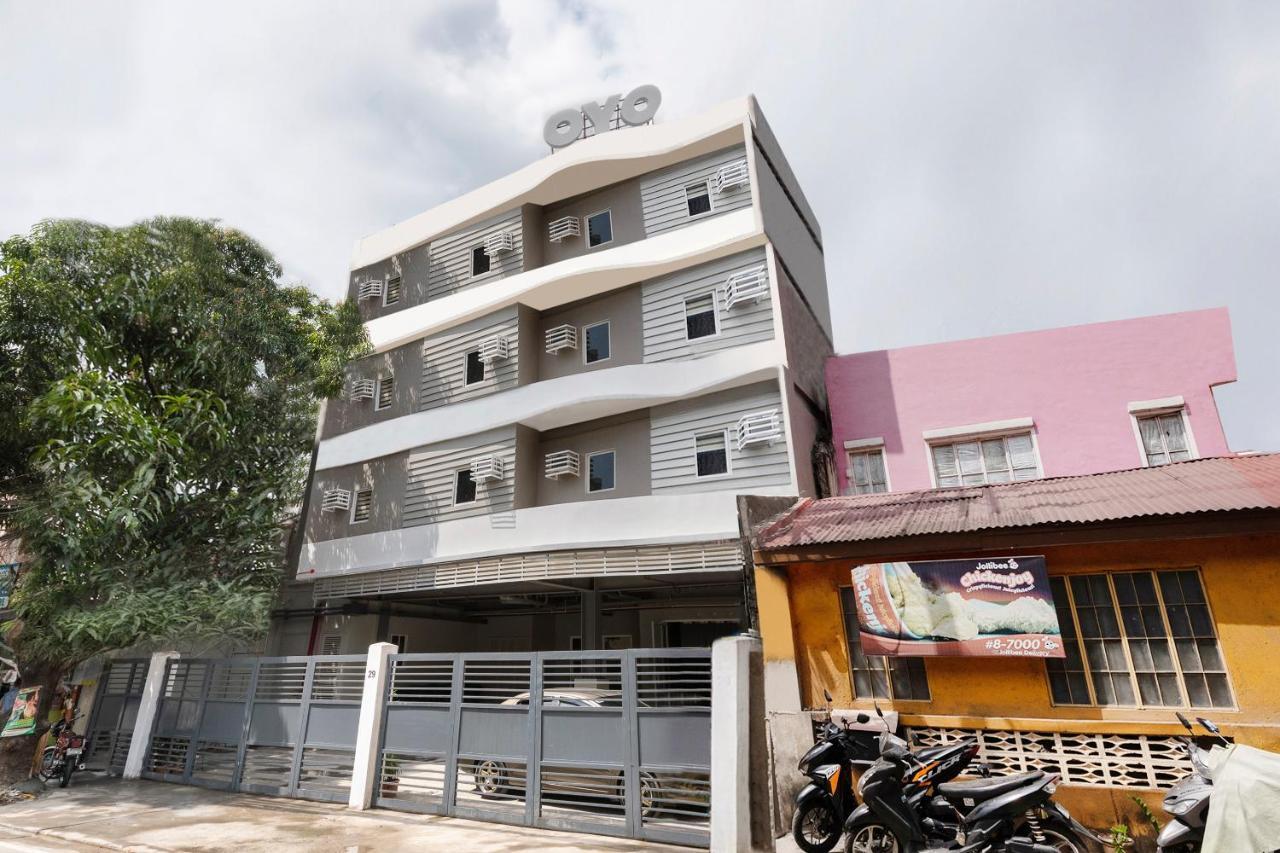 Super Oyo 515 Finnex Hotel Mandaluyong Extérieur photo