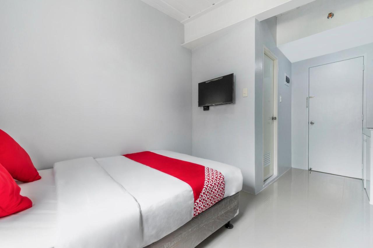 Super Oyo 515 Finnex Hotel Mandaluyong Extérieur photo